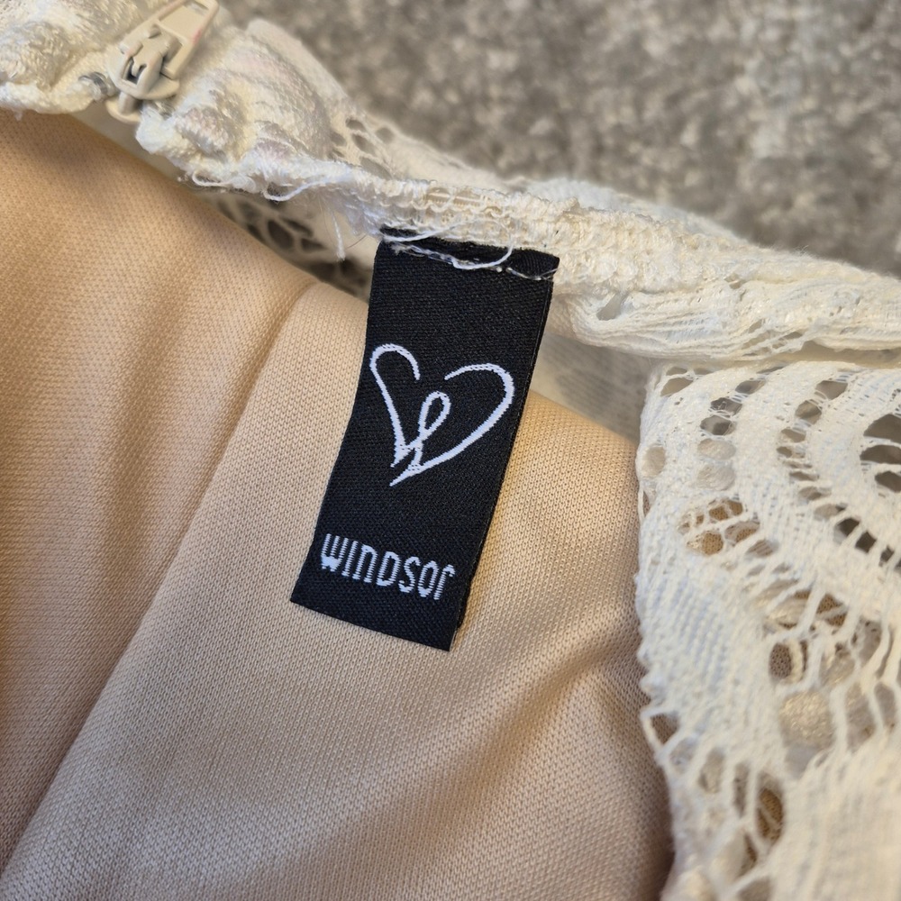 Windsor White Floral Lace Mini Dress Nude Lining Spaghetti Strap Size M 08841 - Picture 2 of 13